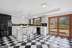 8095 Plowden Dr, La Plata, MD 20646 - Photo 18