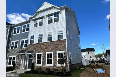 10590 Roundstone Ln, White Plains, MD 20695 - Photo 2