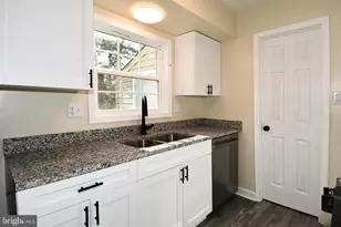 717 Brandon Cir, Waldorf, MD 20602 - Photo 14