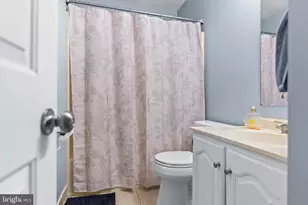 6221 Polar Bear Ct, Waldorf, MD 20603 - Photo 16