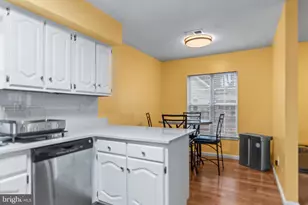 6221 Polar Bear Ct, Waldorf, MD 20603 - Photo 10