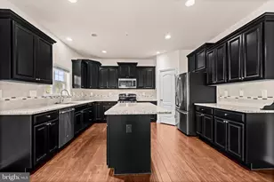 11167 St Christopher Dr, White Plains, MD 20695 - Photo 12