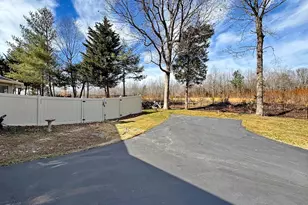 401 Butternut Ct, La Plata, MD 20646 - Photo 10