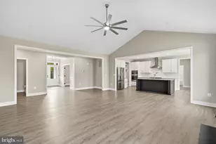 5898 Hardwick Ct, Hughesville, MD 20637 - Photo 12