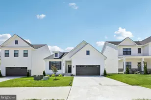 653 Hoot Owl Ln, La Plata, MD 20646 - Photo 2