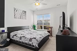 102 Camden Cir, La Plata, MD 20646 - Photo 14