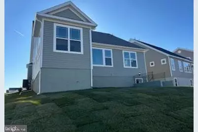 10041 Shenandoah Lane, White Plains, MD 20695 - Photo 4