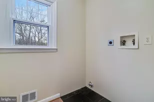 6095 Manor Ln, La Plata, MD 20646 - Photo 30