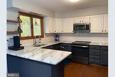 8624 Valley Drive, Waldorf, MD 20603 - Photo 18