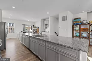 4108 Hatley Pl, White Plains, MD 20695 - Photo 12