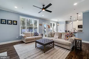 12127 Riverview Dr, Newburg, MD 20664 - Photo 6