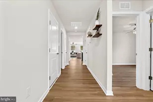 367 Forest Edge Ave, La Plata, MD 20646 - Photo 6