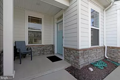 10618 Mount Rainier Pl, White Plains, MD 20695 - Photo 4