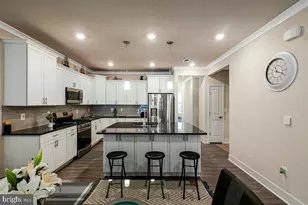 10618 Mount Rainier Pl, White Plains, MD 20695 - Photo 8