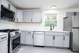 2650 Pinewood Dr, Waldorf, MD 20601 - Photo 12