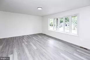 2650 Pinewood Dr, Waldorf, MD 20601 - Photo 8