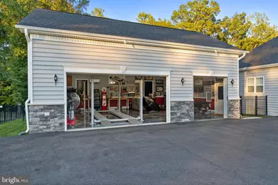 12214 Calverts Run Court, La Plata, MD 20646 - Photo 8