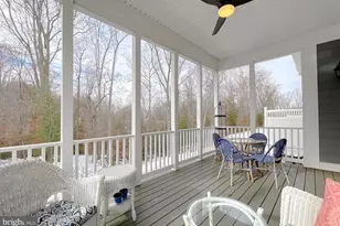 368 Buckeye Cir, La Plata, MD 20646 - Photo 8