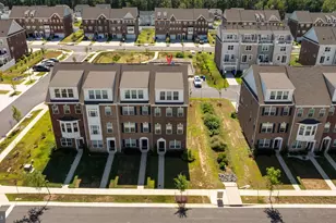 11476 Mary Shelley Pl, White Plains, MD 20695 - Photo 8