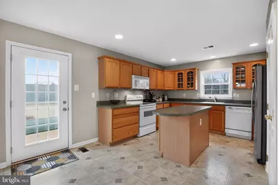 1103 Station Drive, La Plata, MD 20646 - Photo 6