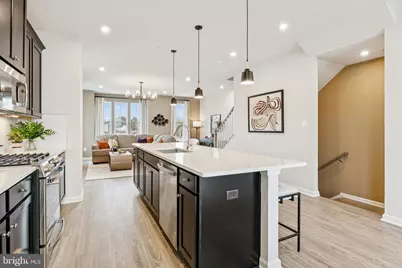 10405 Harstad Place, Waldorf, MD 20603 - Photo 4