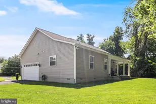 6925 Rock Spring Pl, Bryans Road, MD 20616 - Photo 30