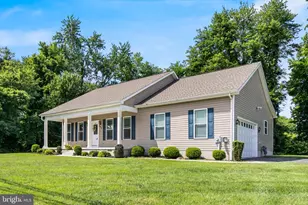 6925 Rock Spring Pl, Bryans Road, MD 20616 - Photo 18