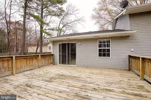 2200 Holly Oak Ct, Waldorf, MD 20601 - Photo 32