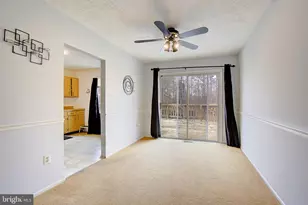 2200 Holly Oak Ct, Waldorf, MD 20601 - Photo 8