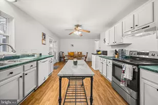 10702 Westwood Ln, Waldorf, MD 20601 - Photo 4