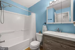 10702 Westwood Ln, Waldorf, MD 20601 - Photo 14
