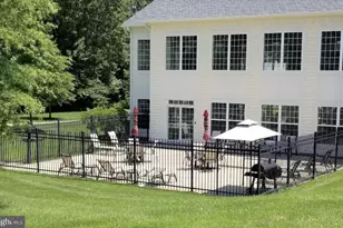 4632 Diamond Ridge Ln, White Plains, MD 20695 - Photo 38