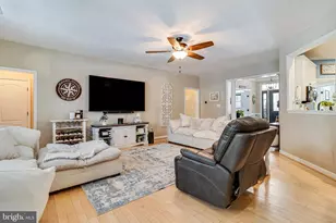 14855 King Charles, Issue, MD 20645 - Photo 16