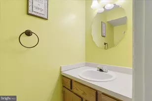 105 Hibiscus Ct, La Plata, MD 20646 - Photo 8