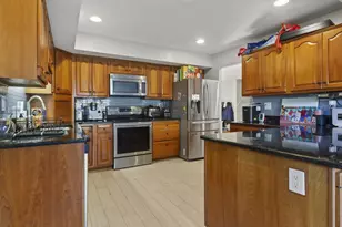 9230 Mimosa Dr, La Plata, MD 20646 - Photo 8