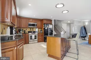 2730 Pinewood Dr, Waldorf, MD 20601 - Photo 8