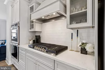 10939 Drummond Place, White Plains, MD 20695 - Photo 16