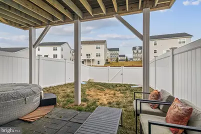 10939 Drummond Place, White Plains, MD 20695 - Photo 36