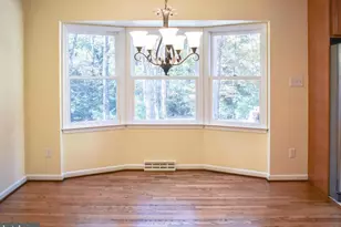 14117 Beverly Dr, Hughesville, MD 20637 - Photo 4