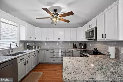 11841 Knollcrest Lane, La Plata, MD 20646 - Photo 8