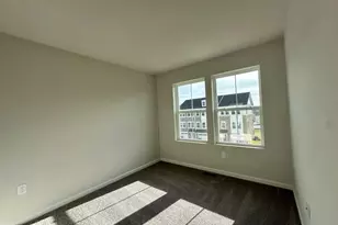 10965 Barnard Pl, White Plains, MD 20695 - Photo 6