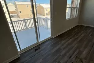 10967 Barnard Pl, White Plains, MD 20695 - Photo 8