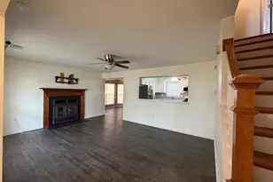 3643 Satinleaf Ct, Waldorf, MD 20602 - Photo 6