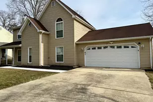 3643 Satinleaf Ct, Waldorf, MD 20602 - Photo 4