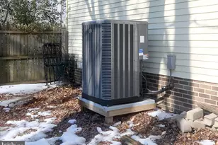 8555 Ridge Ct, Waldorf, MD 20603 - Photo 34