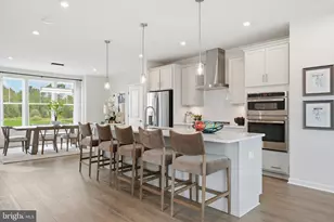 10325 Alta Pl, Waldorf, MD 20603 - Photo 2