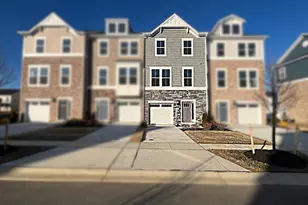 10999 Barnard Pl, White Plains, MD 20695 - Photo 2