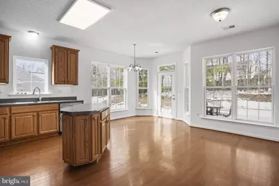 270 Williamsburg Circle, La Plata, MD 20646 - Photo 12