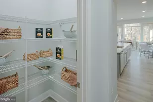 5426 Newport Cir, White Plains, MD 20695 - Photo 10