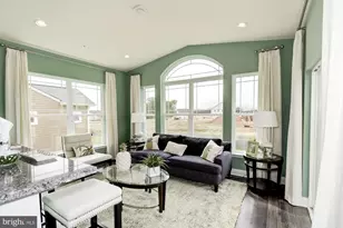 5446 Newport Cir, White Plains, MD 20695 - Photo 34